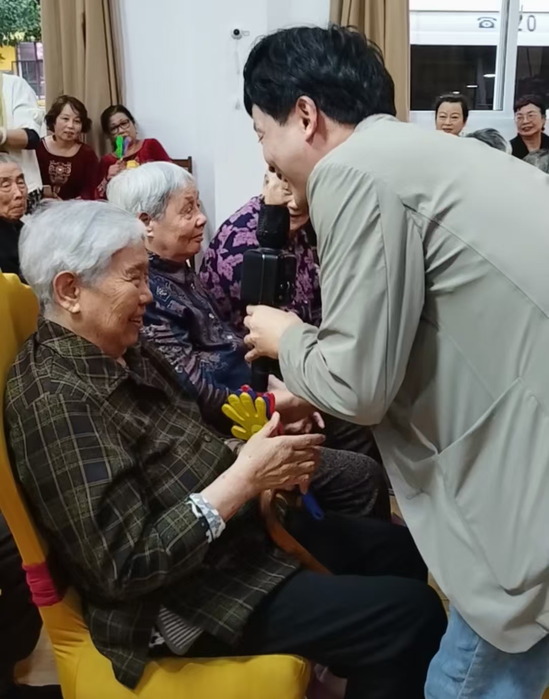 十六周年院庆